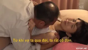 Brazzers - Daizy Cooper bị mẹ kế Ryan Keely bắt gặp đang thủ dâm