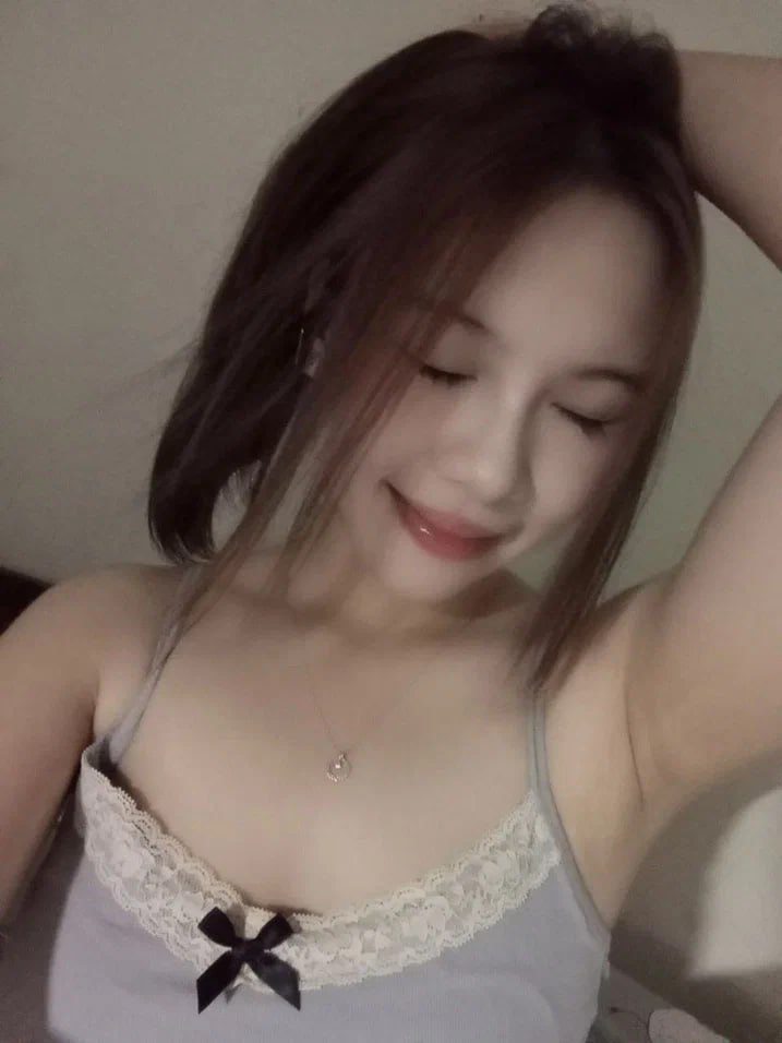 Hiroshi đang thuê nhà ở gần...